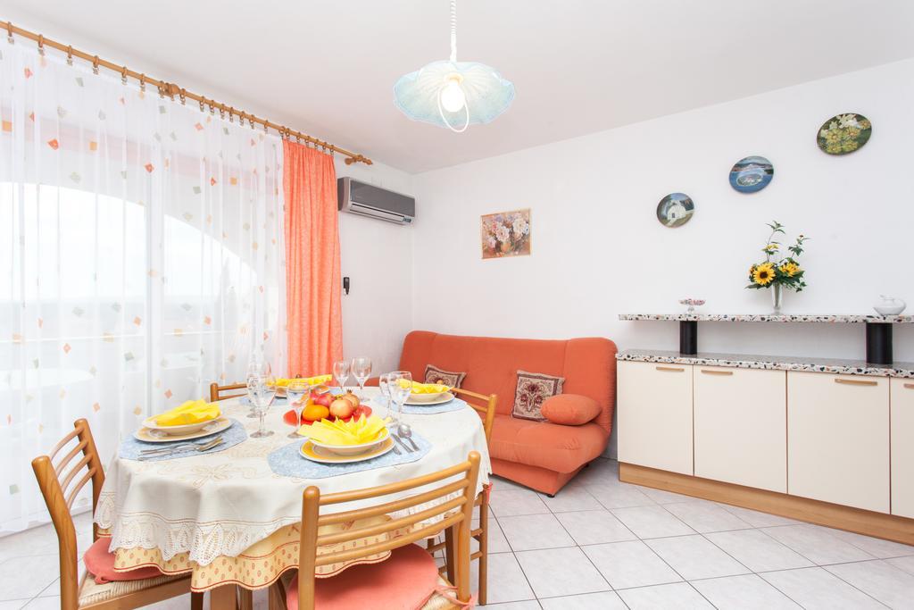 Apartments Boskoviceva Punat Bagian luar foto